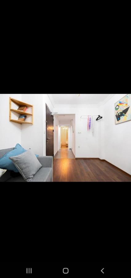 3 Floor Old 1 *